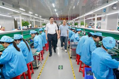 李玉甫率隊赴廣東開展投資促進活動，聚焦電子產品研發(fā)與銷售合作